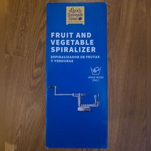 Fruit and Vegetable Spiralizer